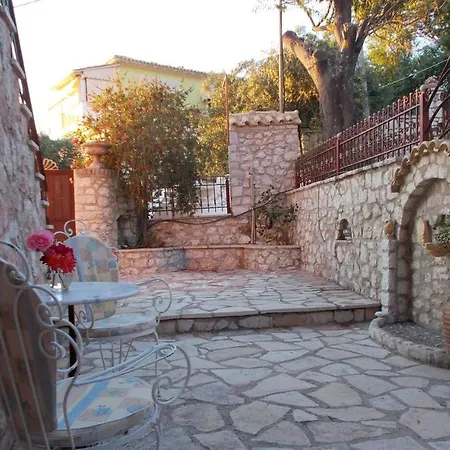 Horizon Blue, Kalamitsi, Lefkas